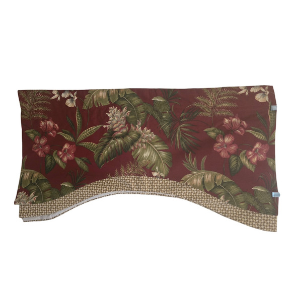 Thomasville X 2 Tropical Window Valance's Width Across 72" Length 19.125" - Picture 4 of 9